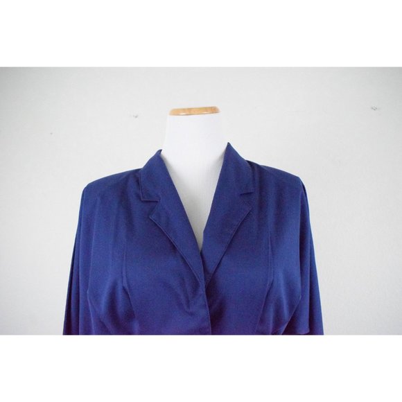 Vintage 80s Poly/Rayon Royal Blue Crop Blouse/Jacket | size Medium - Picture 5 of 10